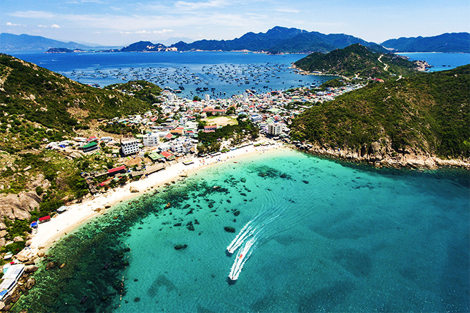 Du lịch biển Cam Ranh 